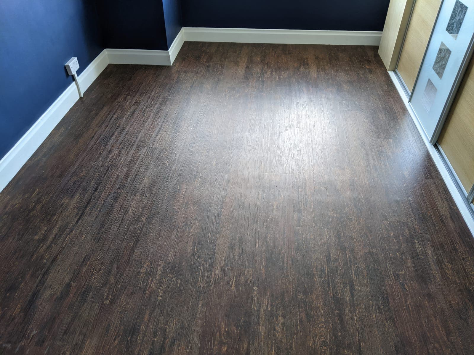 How to Remove Vinyl Flooring? Avellino Flooring